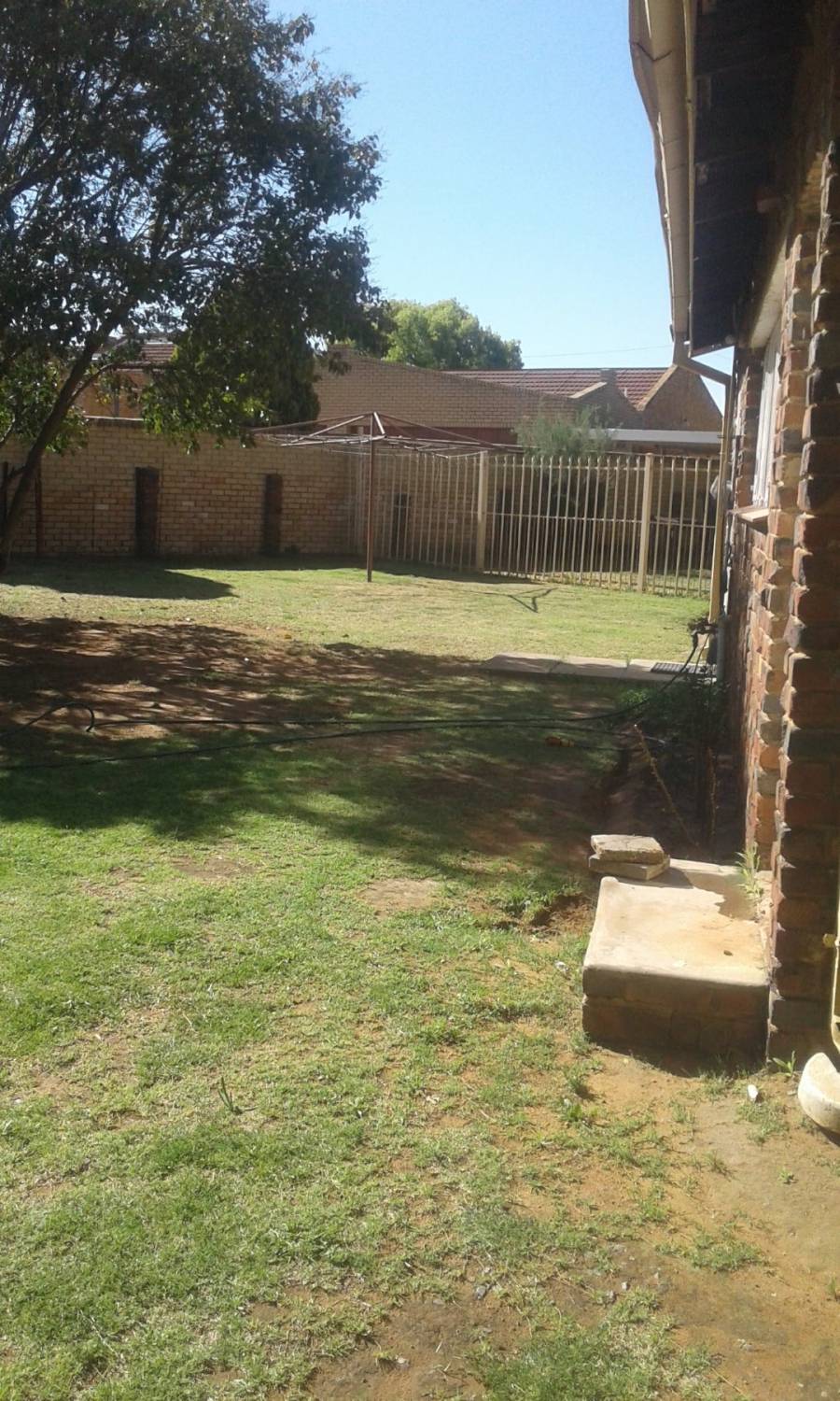 5 Bedroom Property for Sale in Hennenman Free State